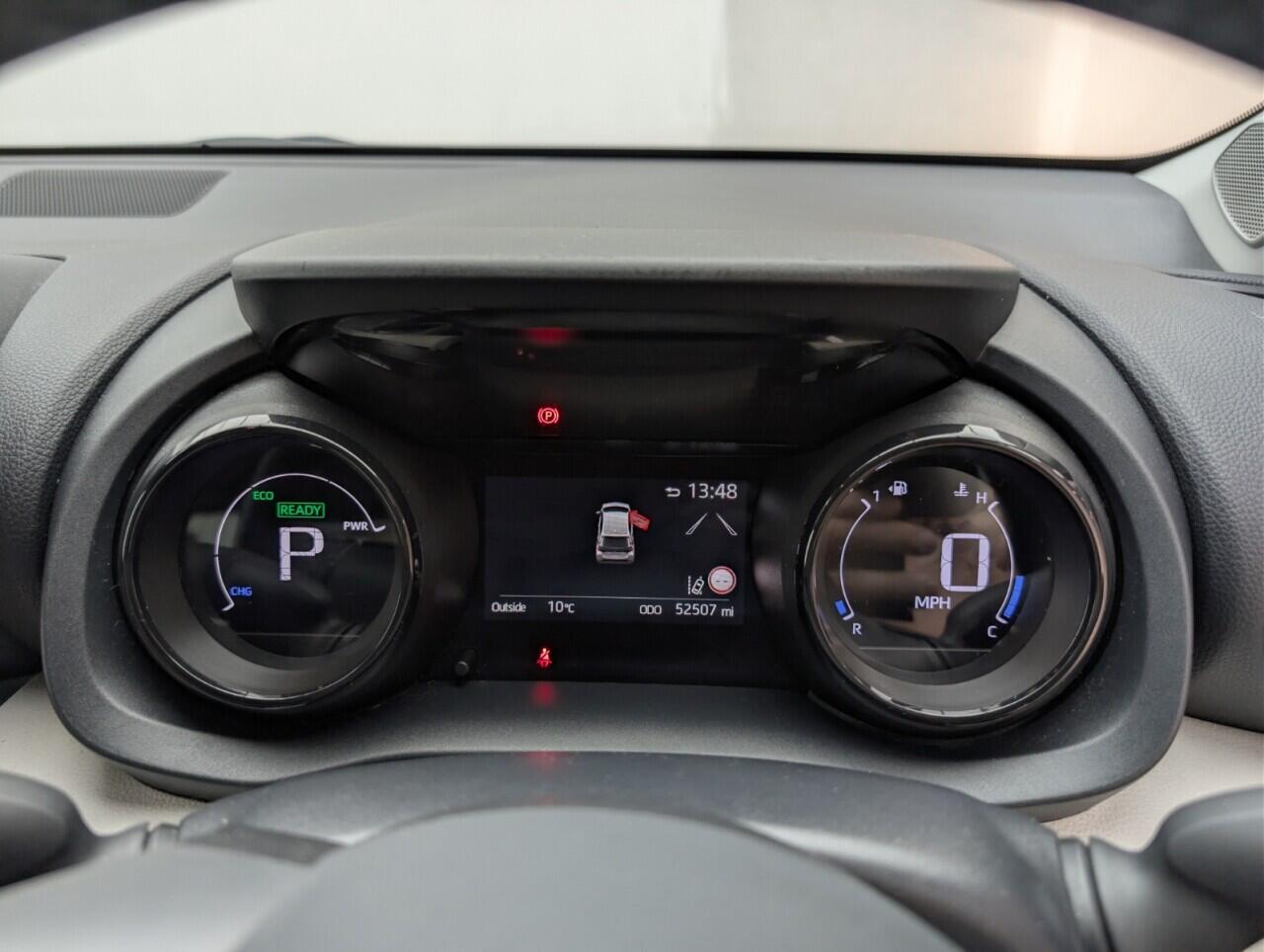 Used Toyota Yaris 2022 for sale - 76424873: Photo 18