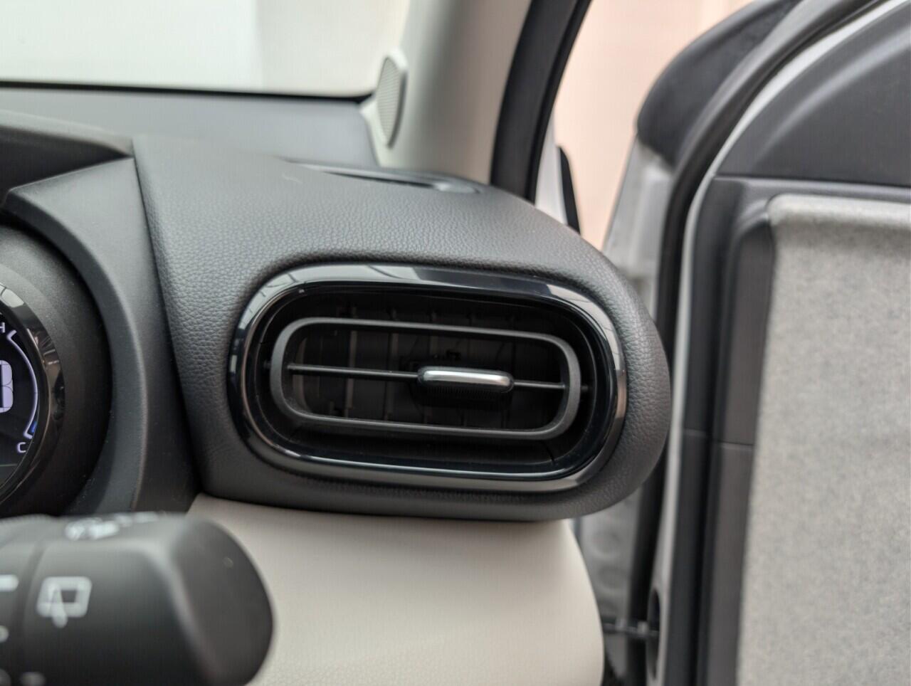 Used Toyota Yaris 2022 for sale - 76424873: Photo 21