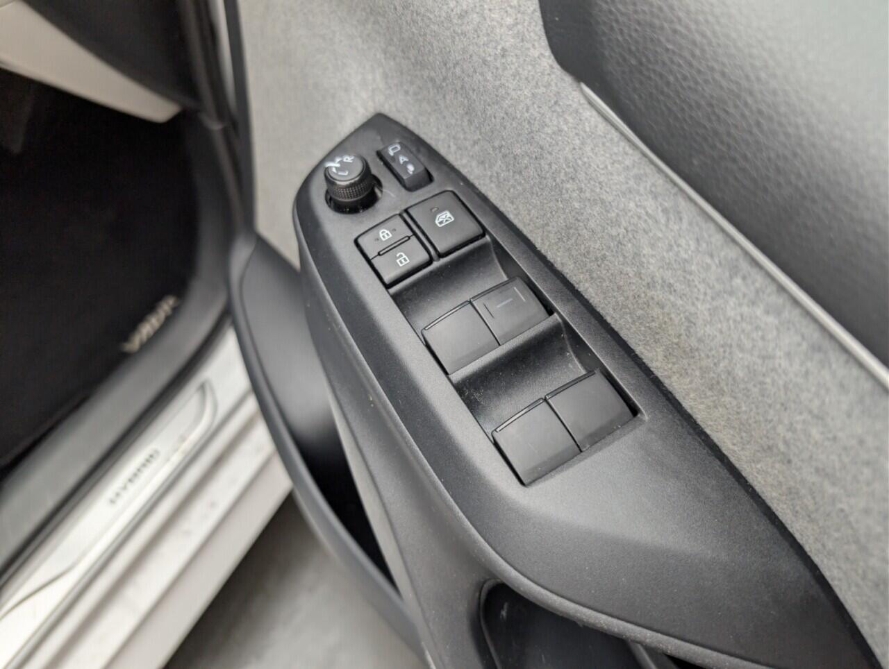 Used Toyota Yaris 2022 for sale - 76424873: Photo 22