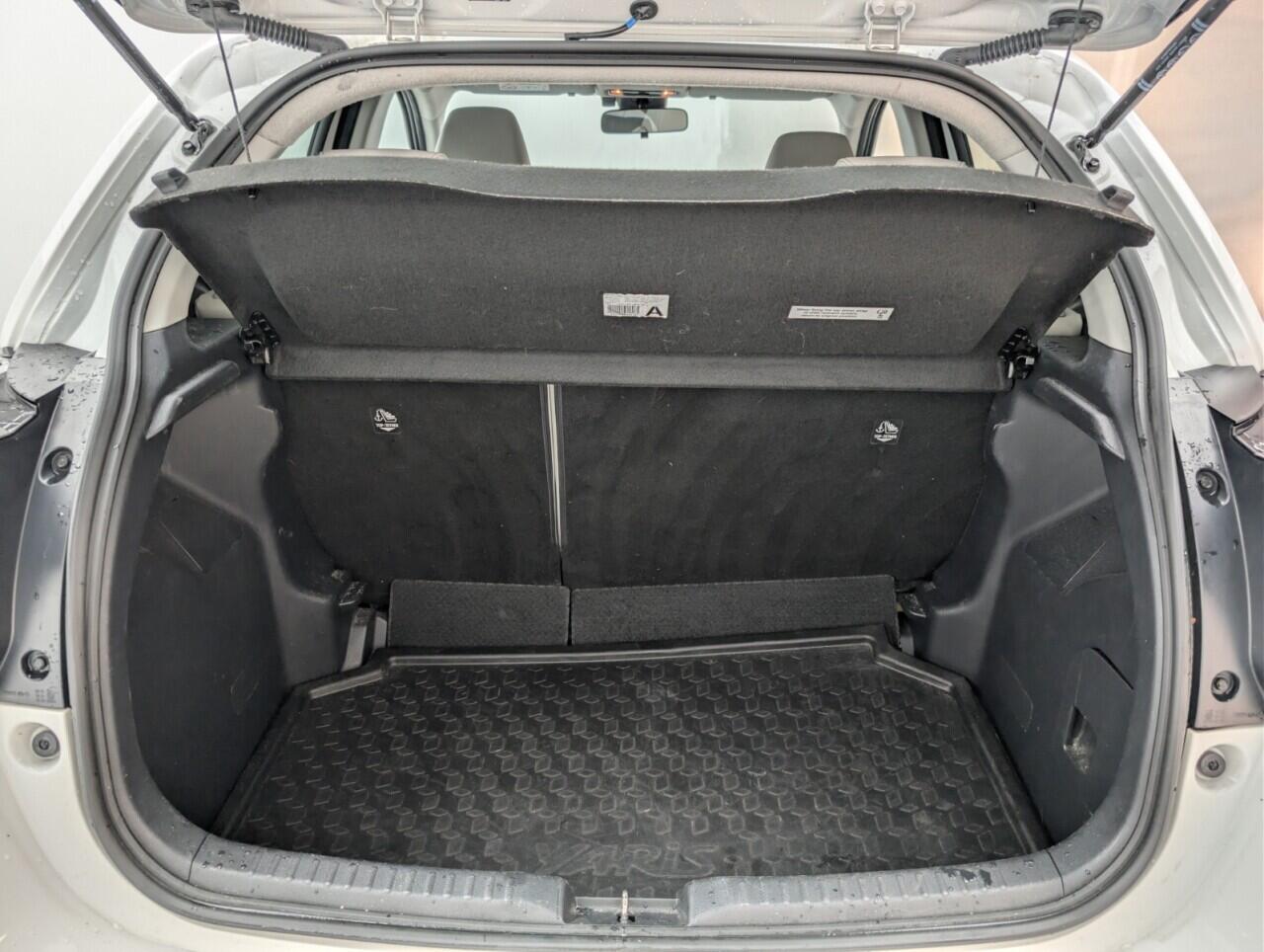 Used Toyota Yaris 2022 for sale - 76424873: Photo 26