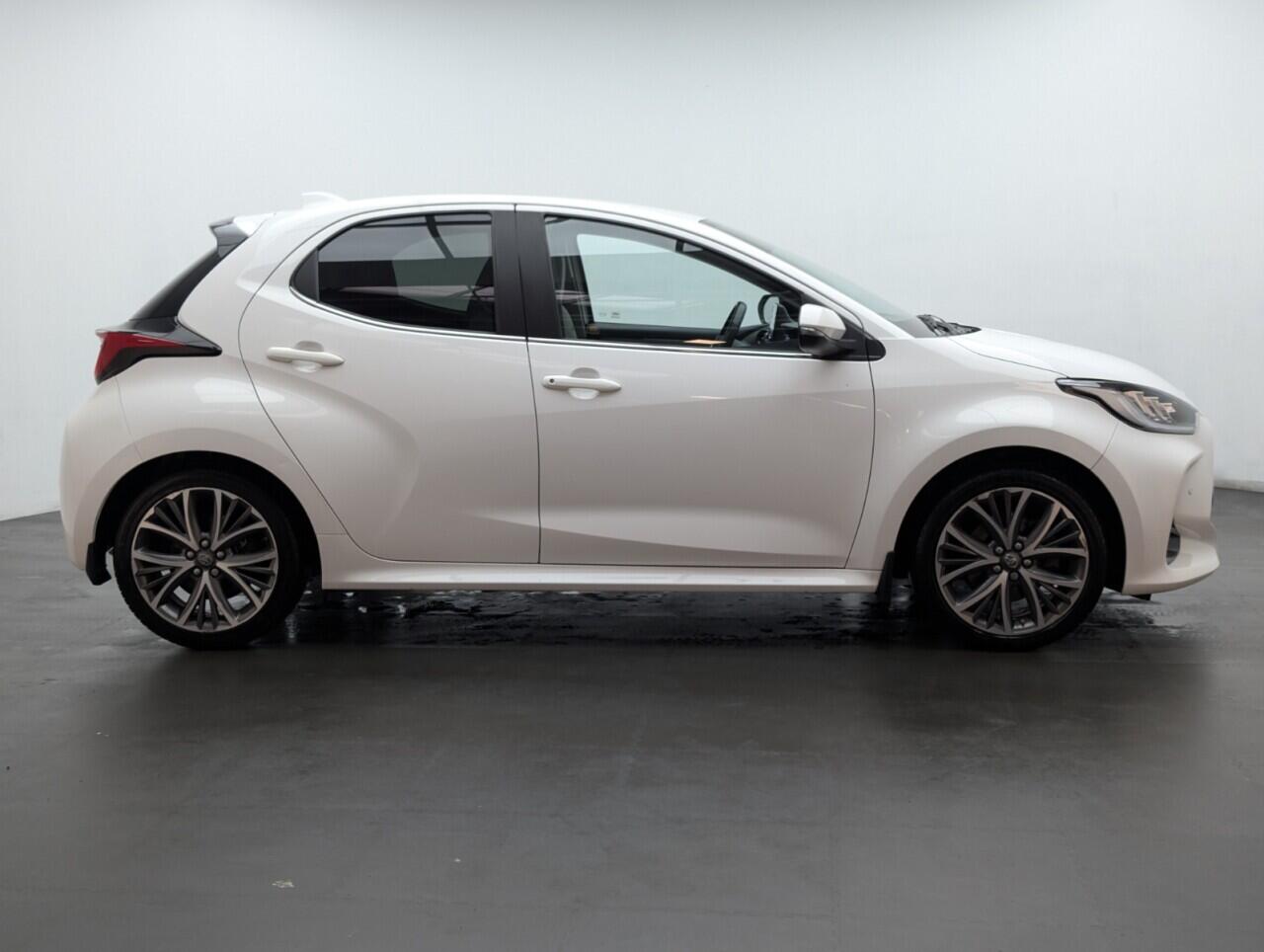 Used Toyota Yaris 2022 for sale - 76424873: Photo 9