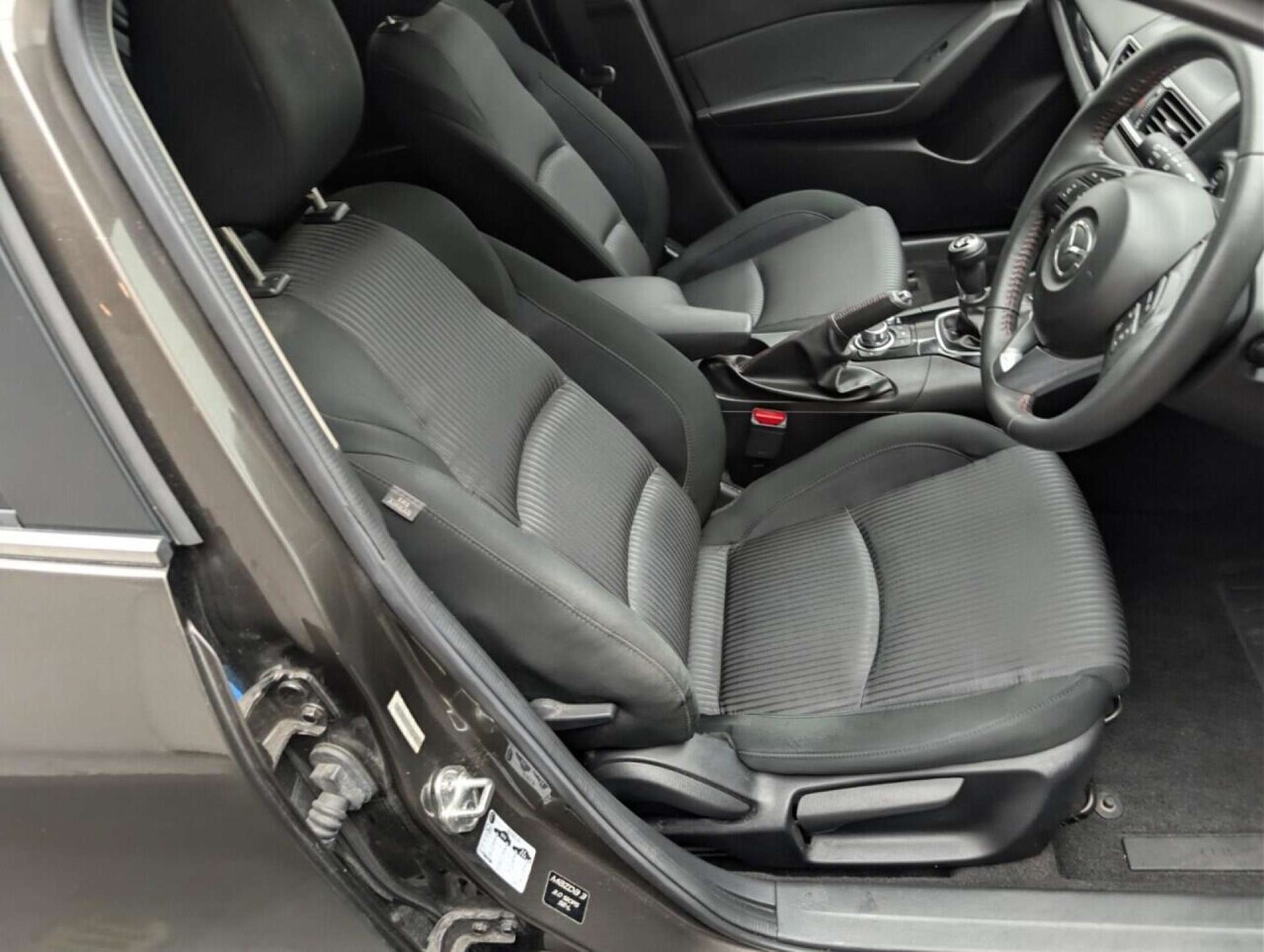 Used Mazda Mazda3 2016 for sale - 77713161: Photo 23