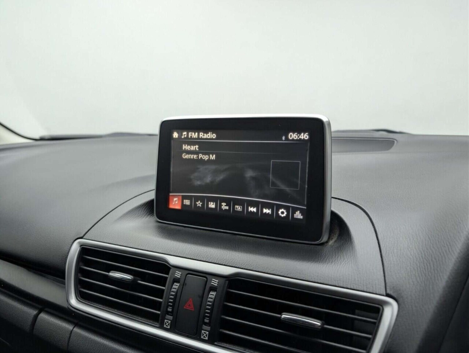 Used Mazda Mazda3 2016 for sale - 77713161: Photo 24