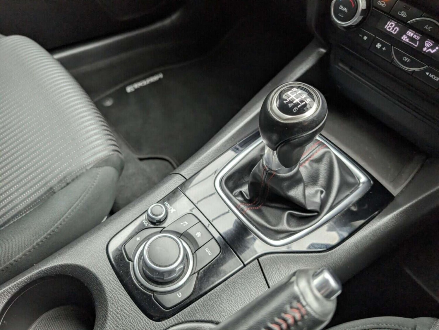 Used Mazda Mazda3 2016 for sale - 77713161: Photo 28