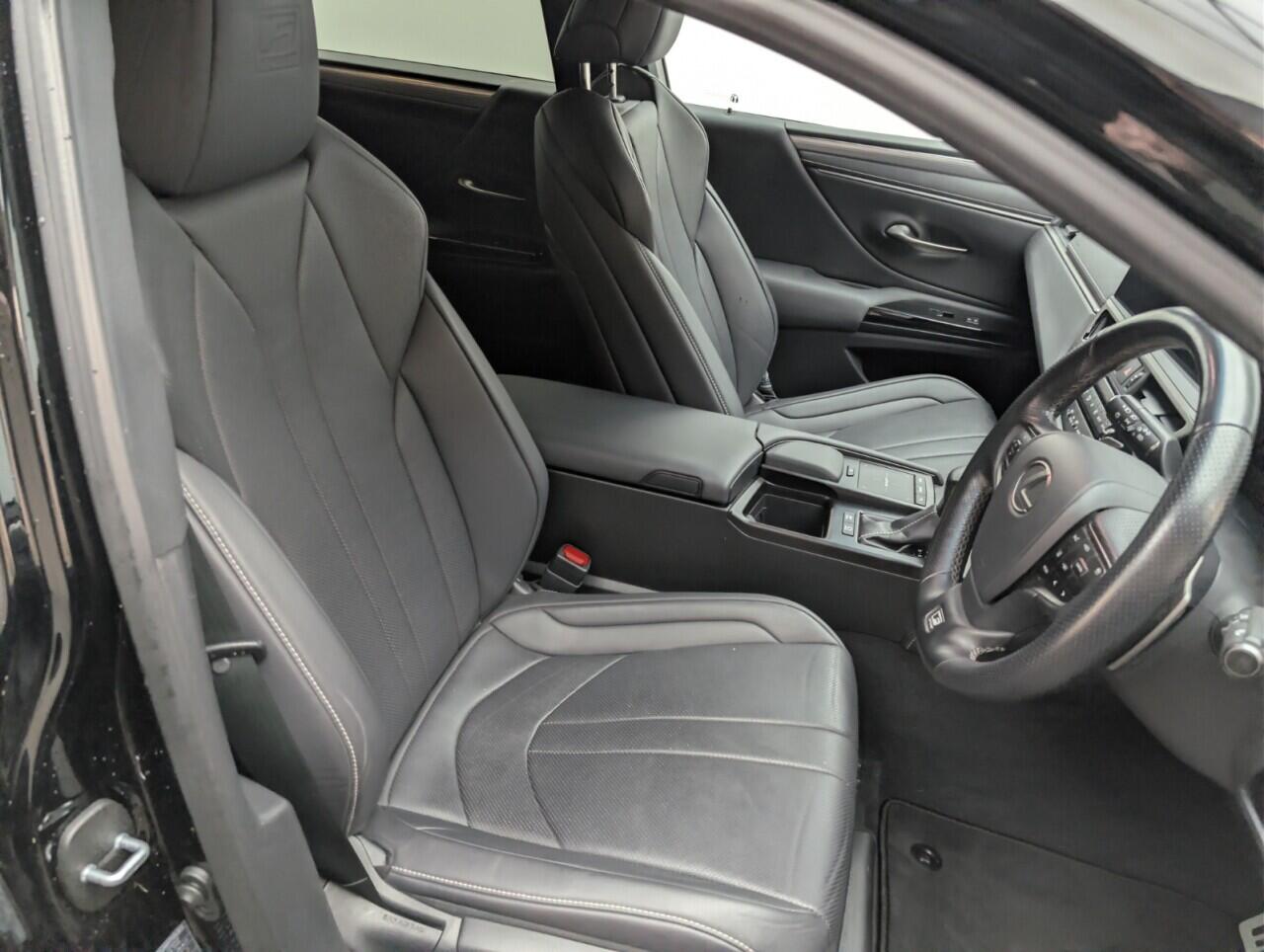 Used Lexus ES 2022 for sale - 76989866: Photo 12