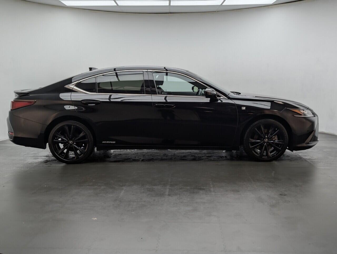 Used Lexus ES 2022 for sale - 76989866: Photo 9