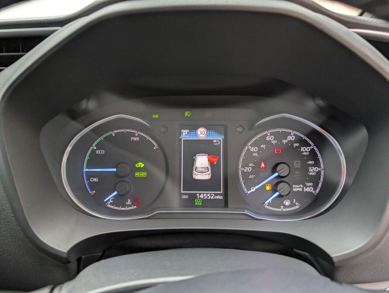 Used Toyota Yaris 2017 for sale - 76425314: Photo 17