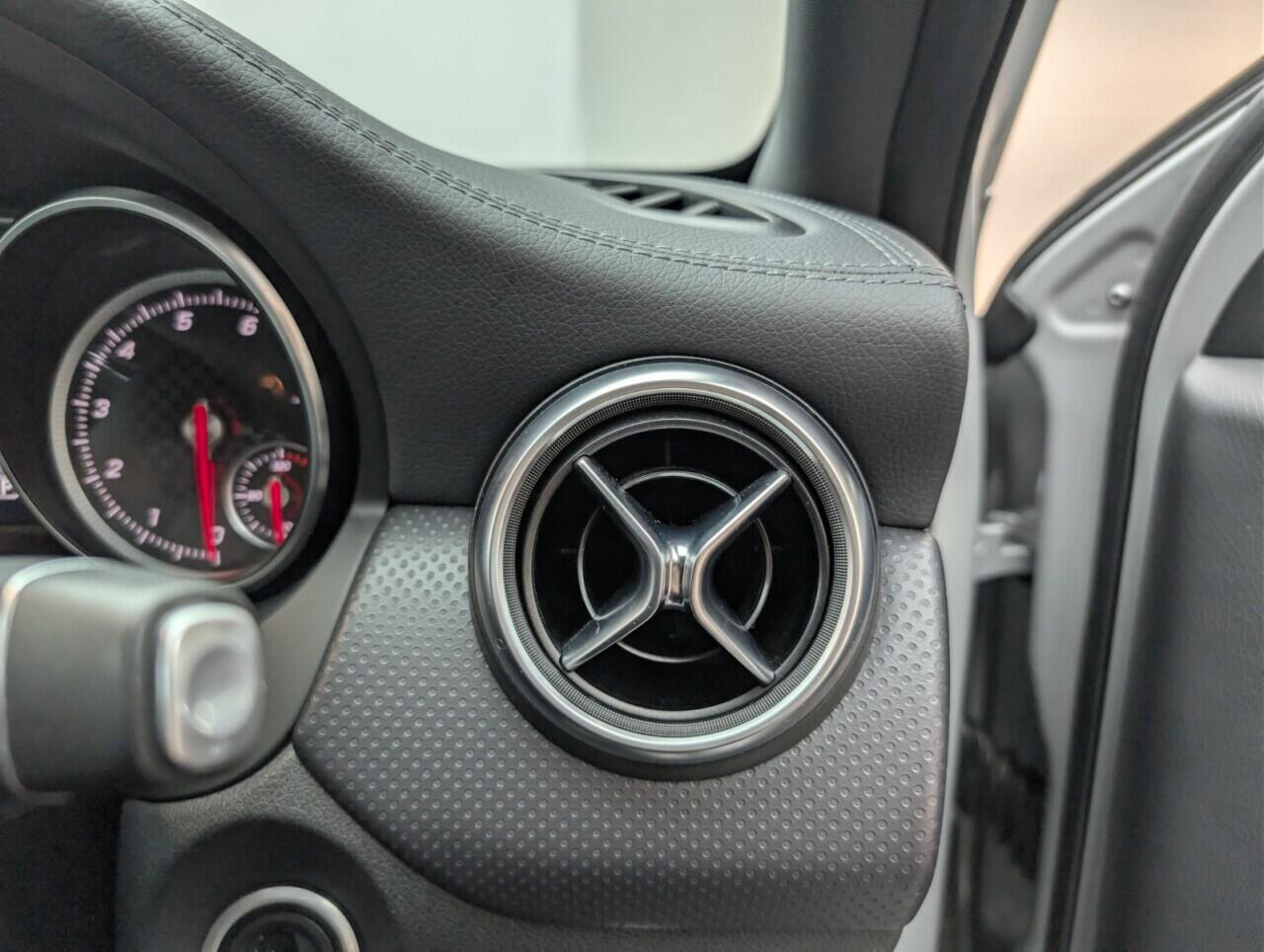 Used Mercedes-Benz A-Class 2016 for sale - 76512423: Photo 20