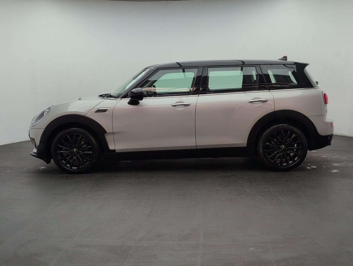 Used MINI Clubman 2019 for sale - 77713418: Photo 5