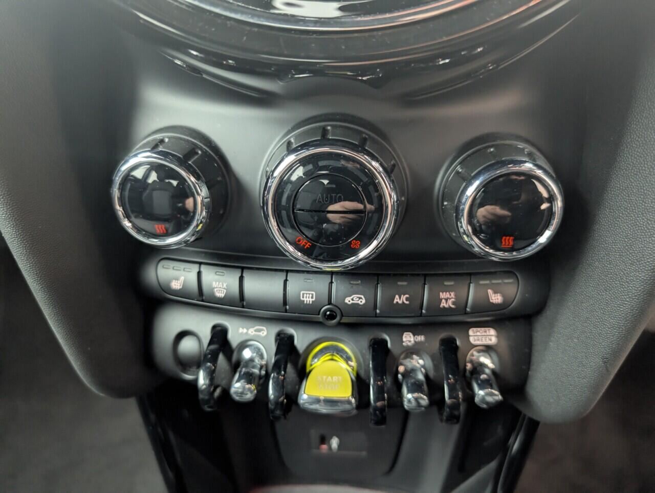 Used MINI Electric Hatch 2023 for sale - 76424136: Photo 17