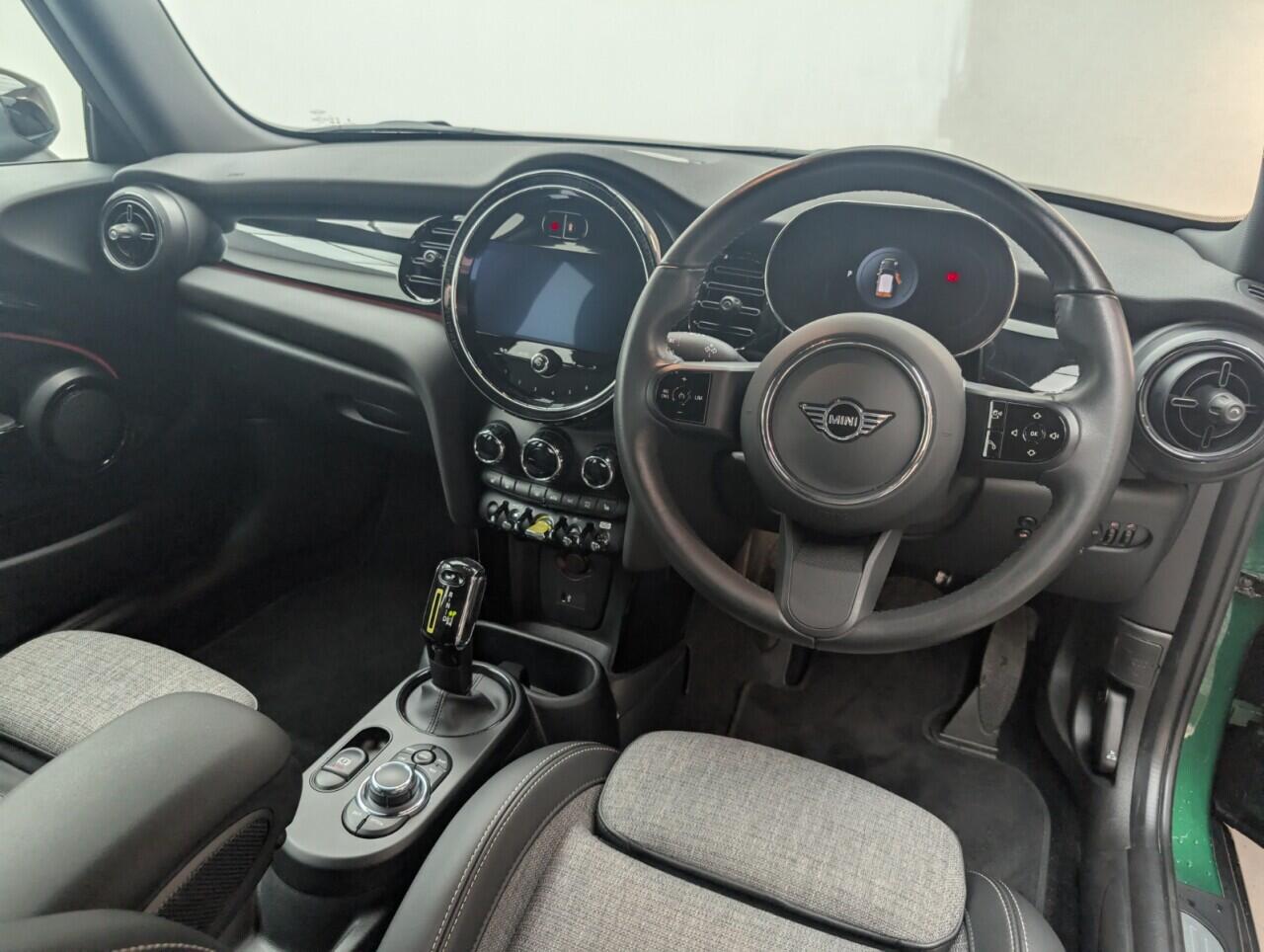 Used MINI Electric Hatch 2023 for sale - 76424136: Photo 25