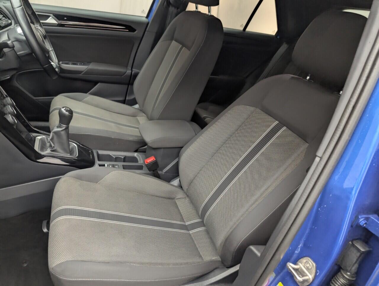 Used Volkswagen T-Roc 2021 for sale - 76425778: Photo 28