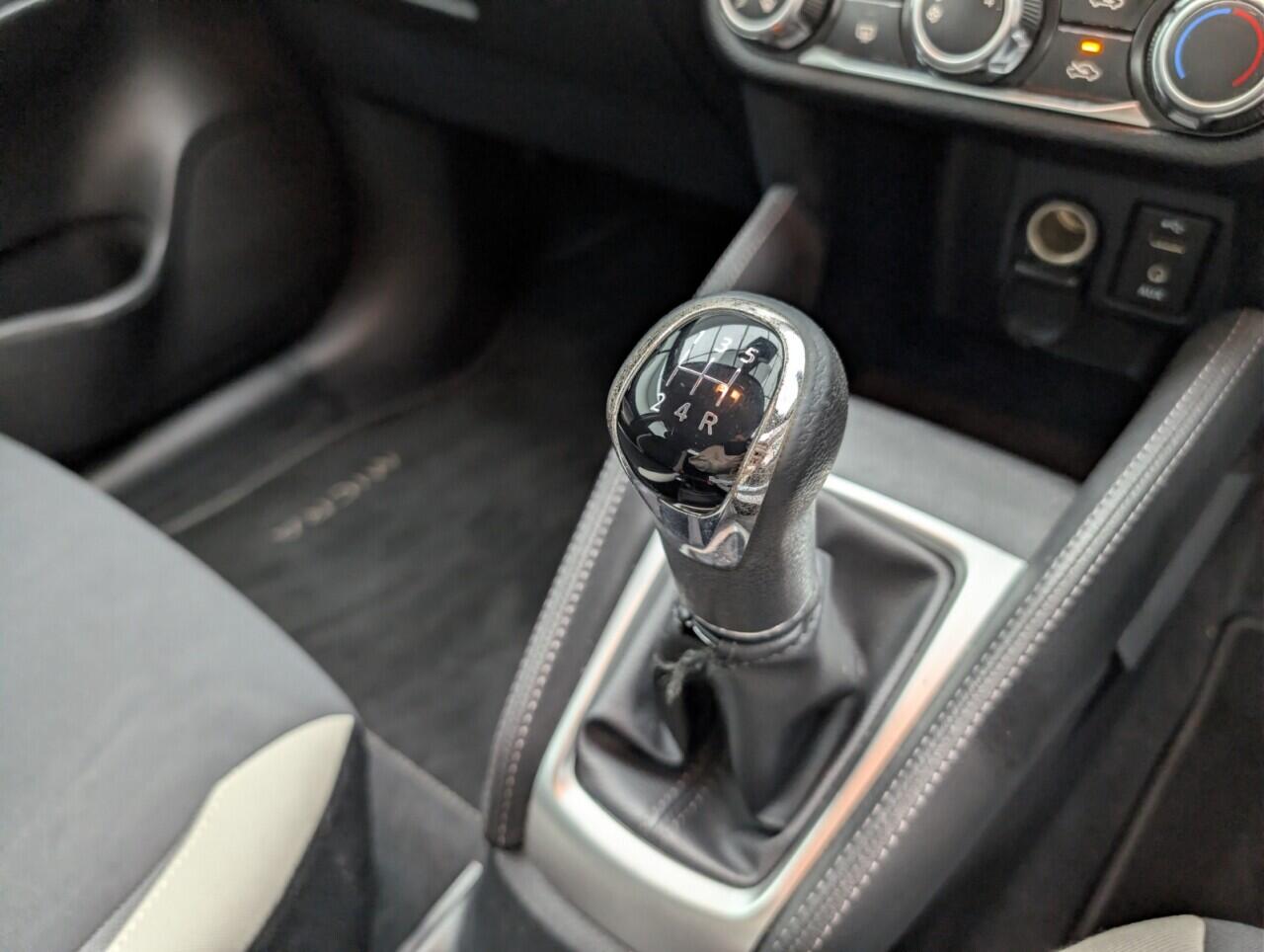 Used Nissan Micra 2017 for sale - 77215012: Photo 17