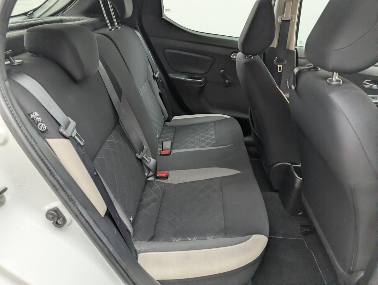 Used Nissan Micra 2017 for sale - 77215012: Photo 25