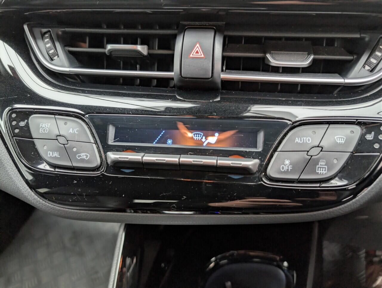 Used Toyota C-HR 2019 for sale - 76473014: Photo 16