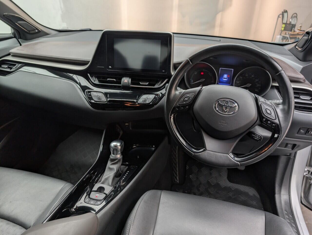 Used Toyota C-HR 2019 for sale - 76473014: Photo 24