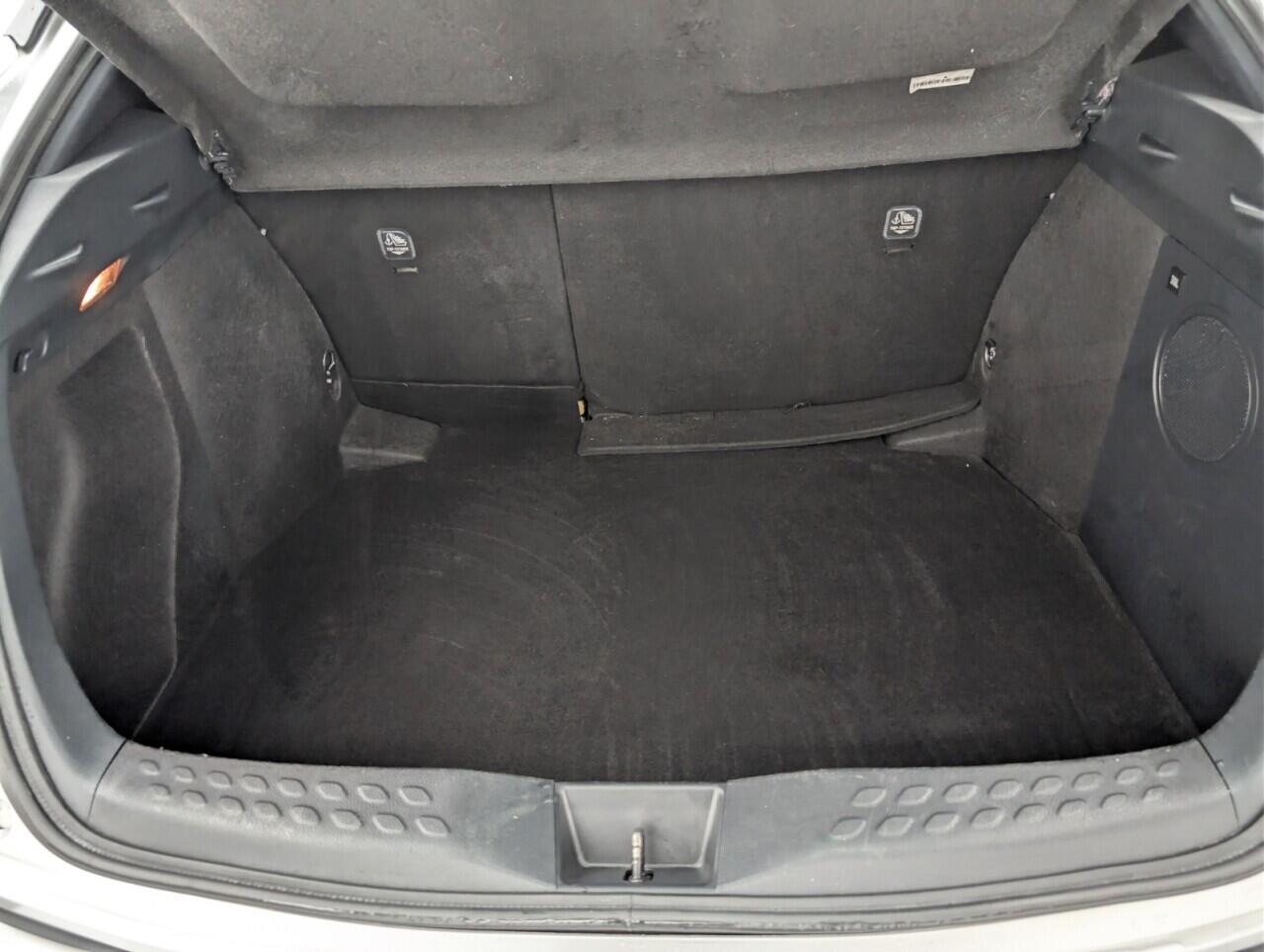 Used Toyota C-HR 2019 for sale - 76473014: Photo 26