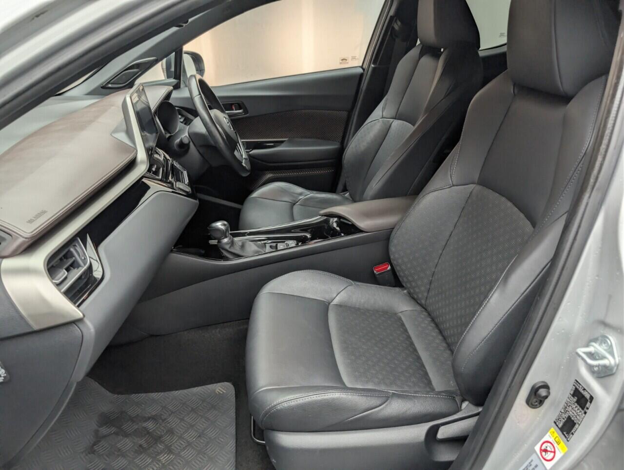 Used Toyota C-HR 2019 for sale - 76473014: Photo 28