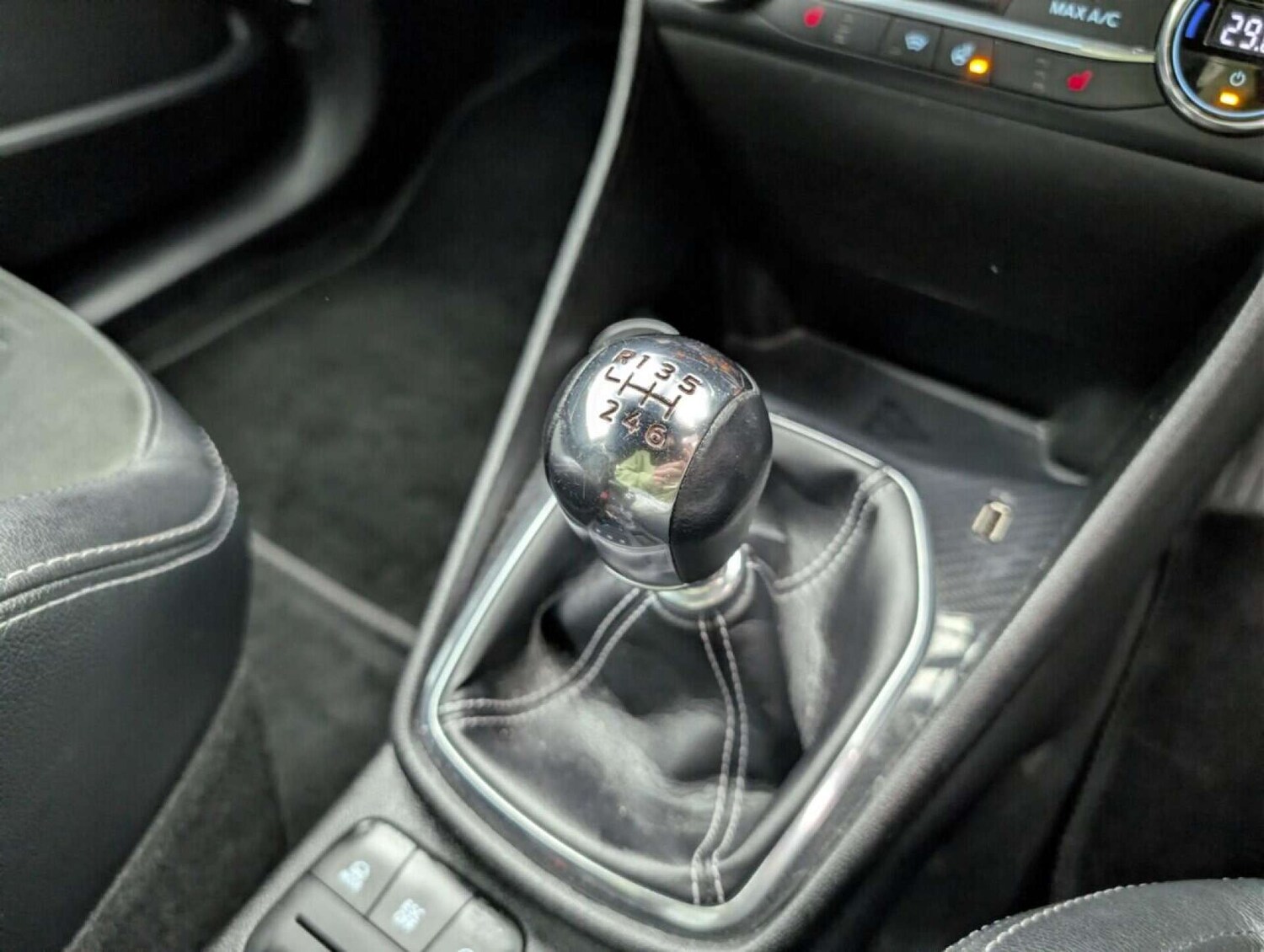 Used Ford Fiesta 2019 for sale - 77714454: Photo 18