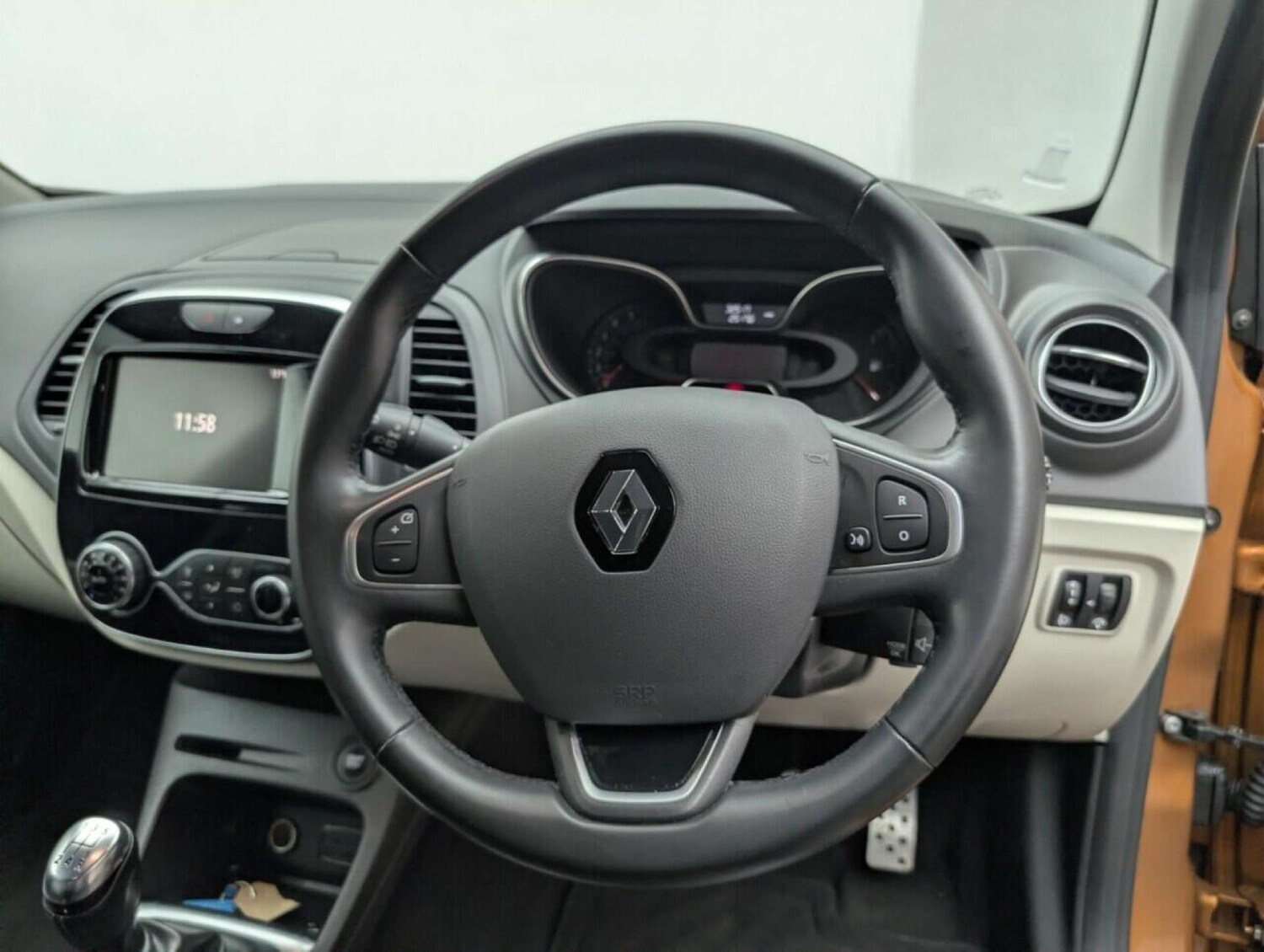 Used Renault Captur 2018 for sale - 77713098: Photo 23
