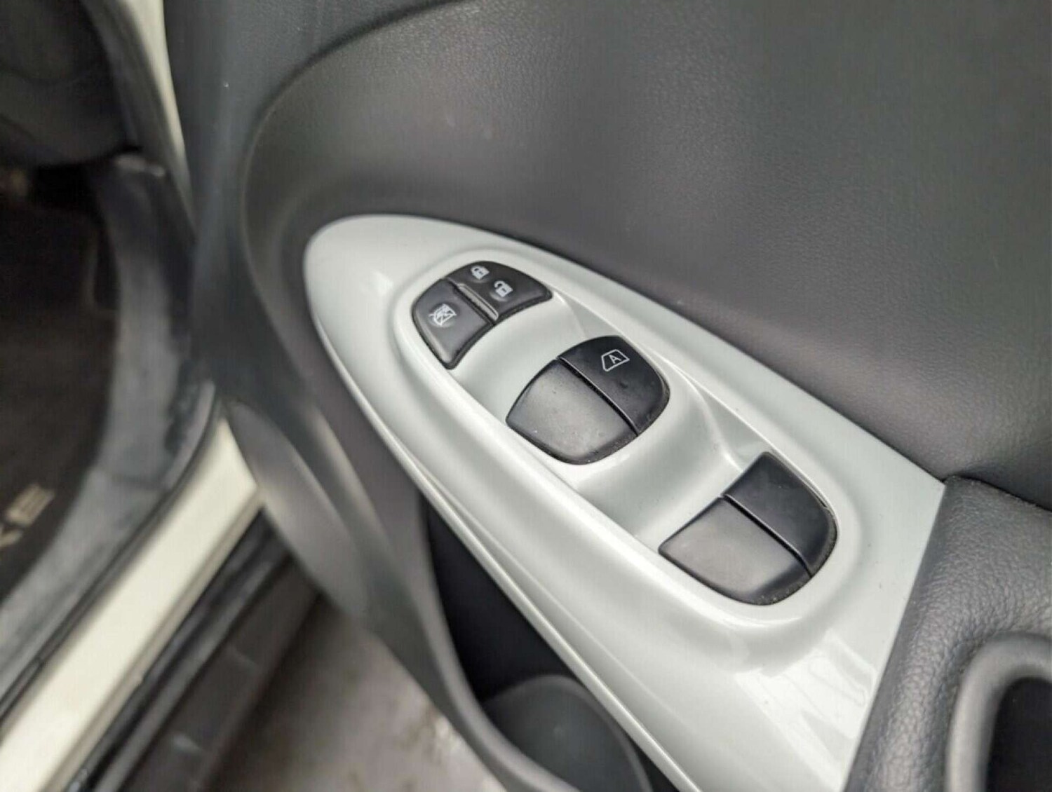 Used Nissan Juke 2017 for sale - 77713890: Photo 20