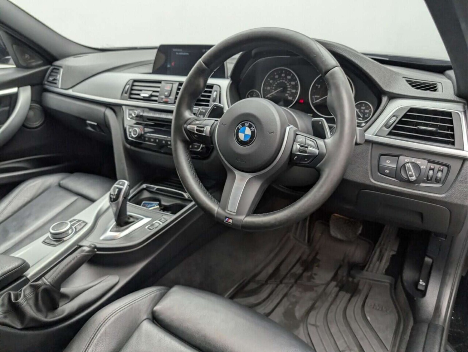Used BMW 3 Series 2018 for sale - 77713026: Photo 11