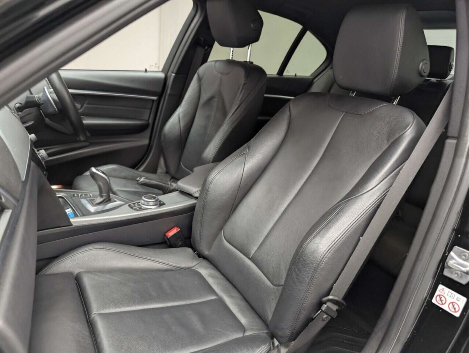 Used BMW 3 Series 2018 for sale - 77713026: Photo 26