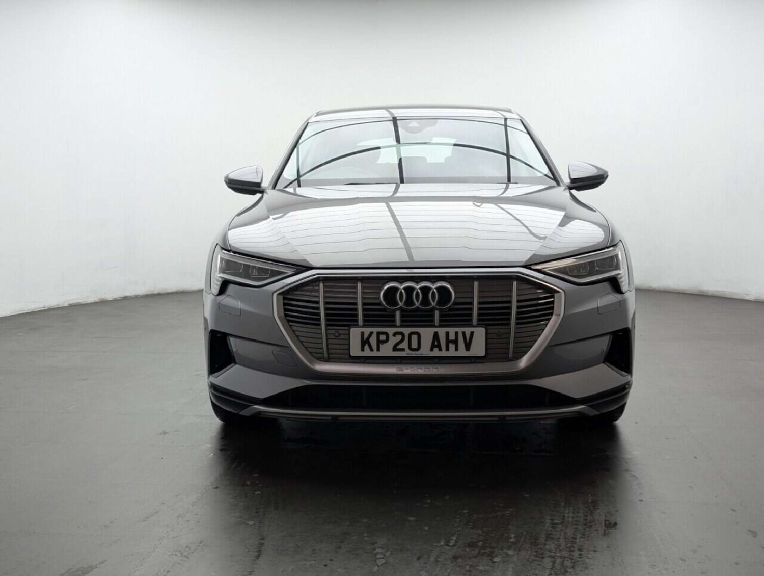 Used Audi e-tron 2020 for sale - 77714769: Photo 3