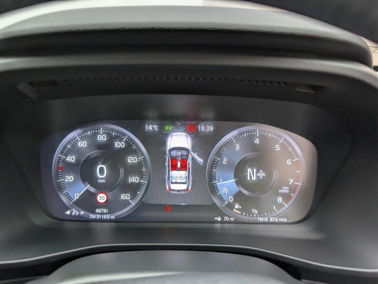 Used Volvo XC40 2019 for sale - 76572012: Photo 17