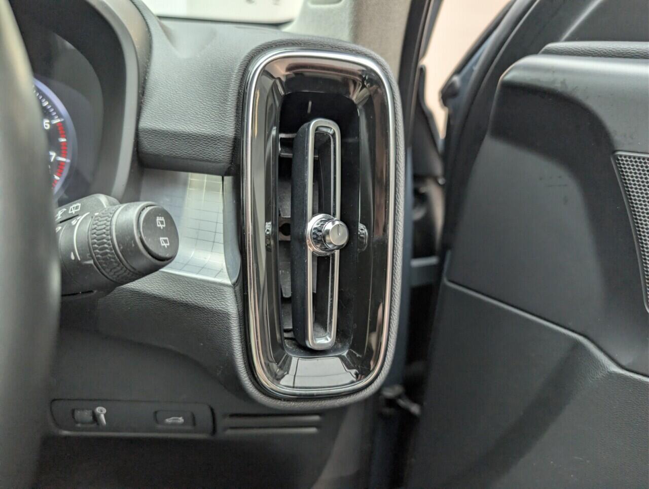 Used Volvo XC40 2019 for sale - 76572012: Photo 20