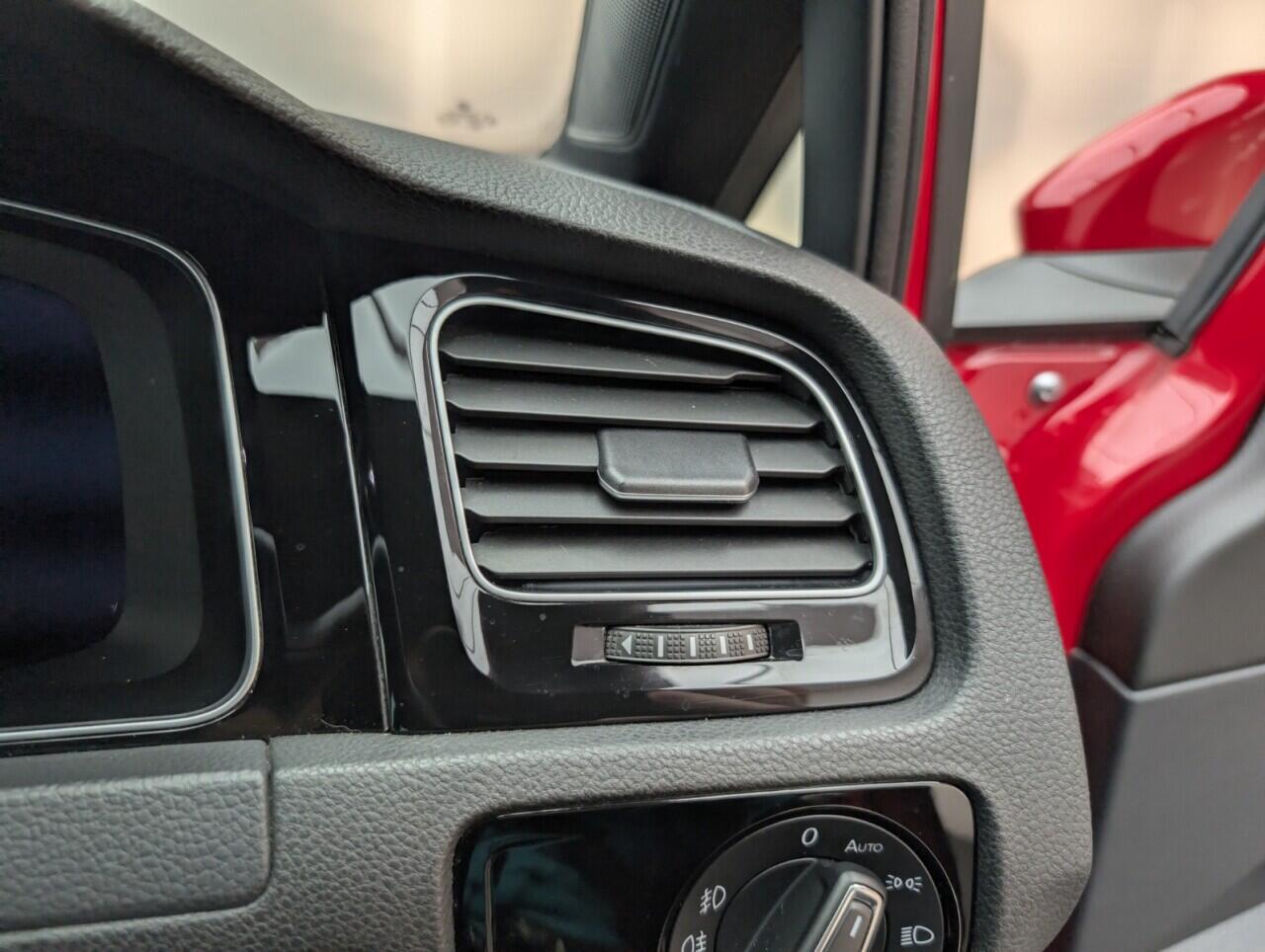 Used Volkswagen Golf 2018 for sale - 76424682: Photo 21