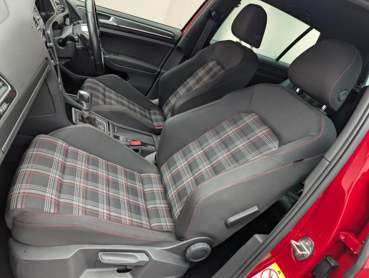 Used Volkswagen Golf 2018 for sale - 76424682: Photo 28