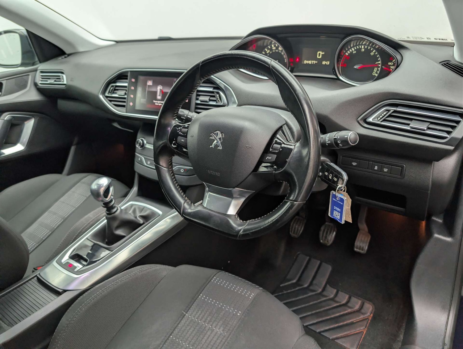 Used Peugeot 308 2016 for sale - 78179665: Photo 14