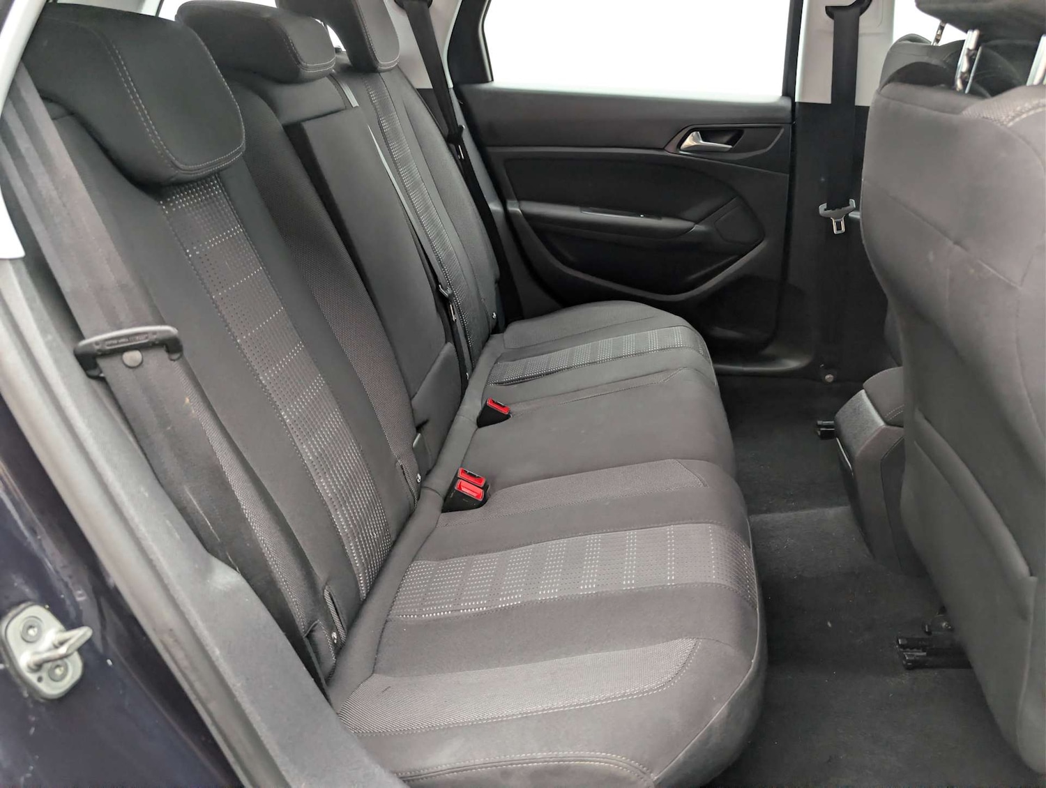 Used Peugeot 308 2016 for sale - 78179665: Photo 15