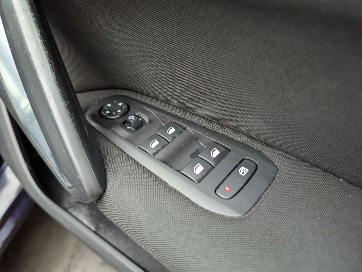 Used Peugeot 308 2016 for sale - 78179665: Photo 19