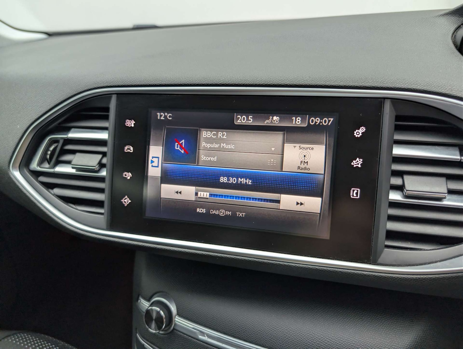 Used Peugeot 308 2016 for sale - 78179665: Photo 26