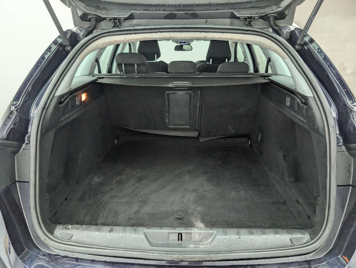 Used Peugeot 308 2016 for sale - 78179665: Photo 31