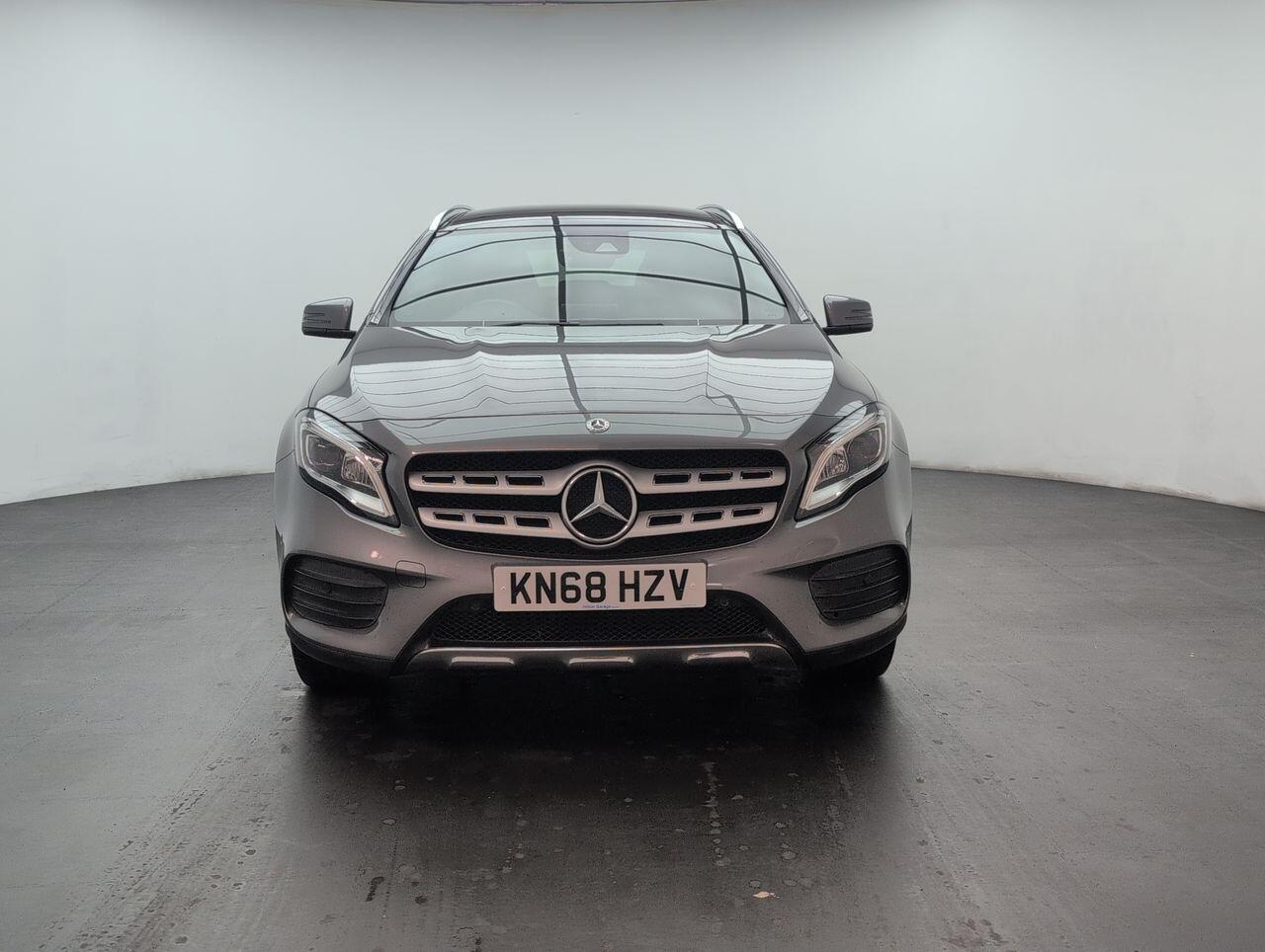 Used Mercedes-Benz GLA 2018 for sale - 76424683: Photo 3