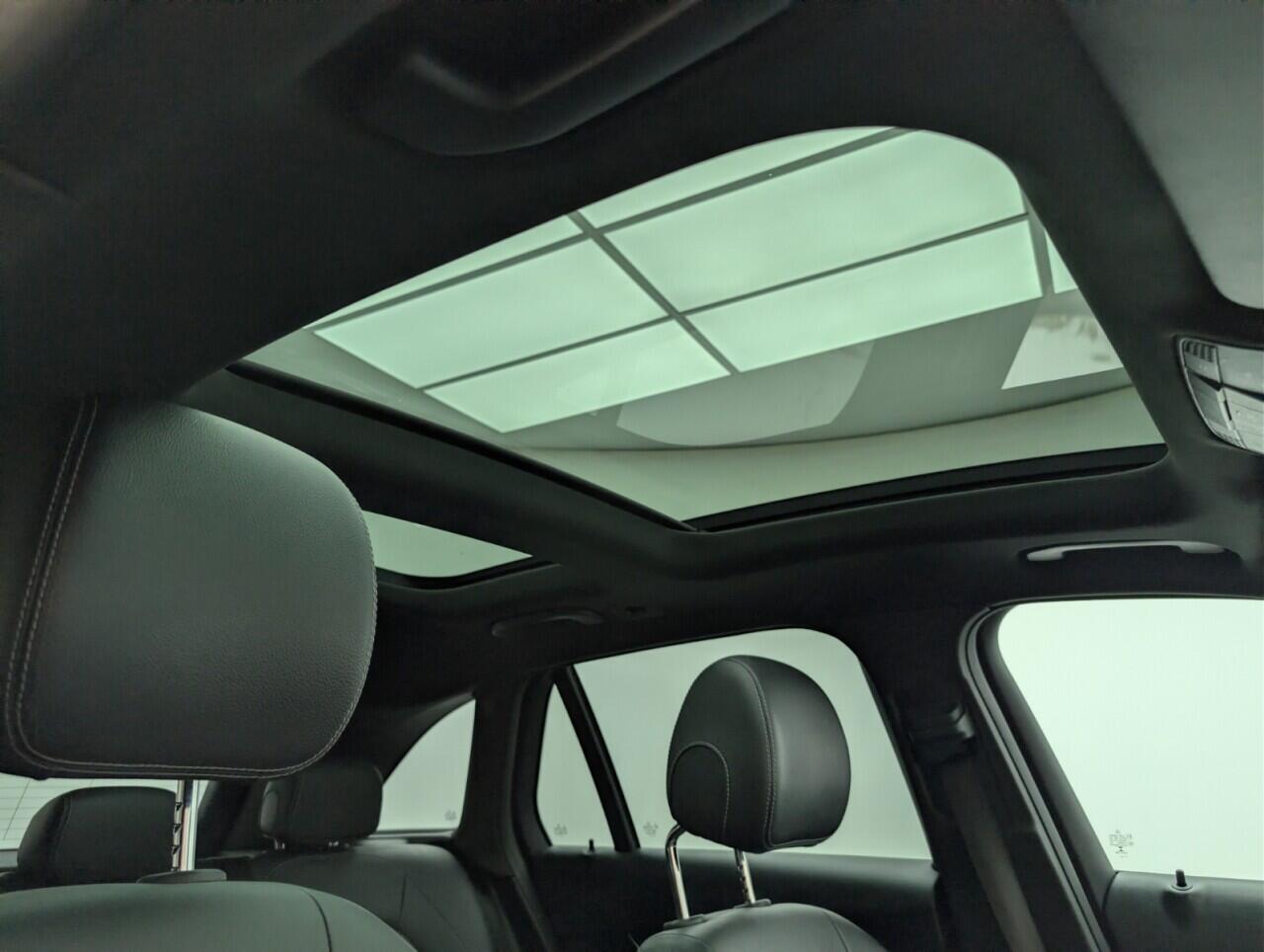 Used Mercedes-Benz GLC 2018 for sale - 77081731: Photo 37