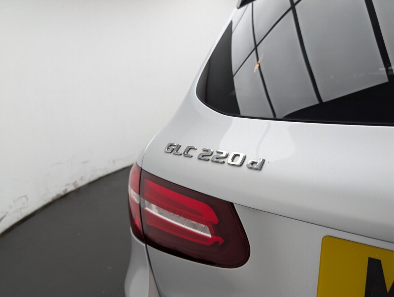 Used Mercedes-Benz GLC 2018 for sale - 77081731: Photo 42