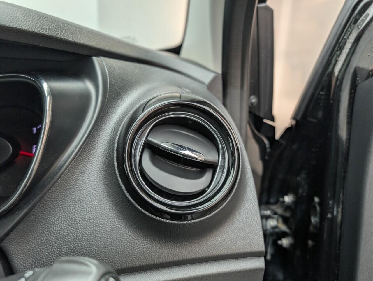 Used Renault Captur 2016 for sale - 76550526: Photo 17