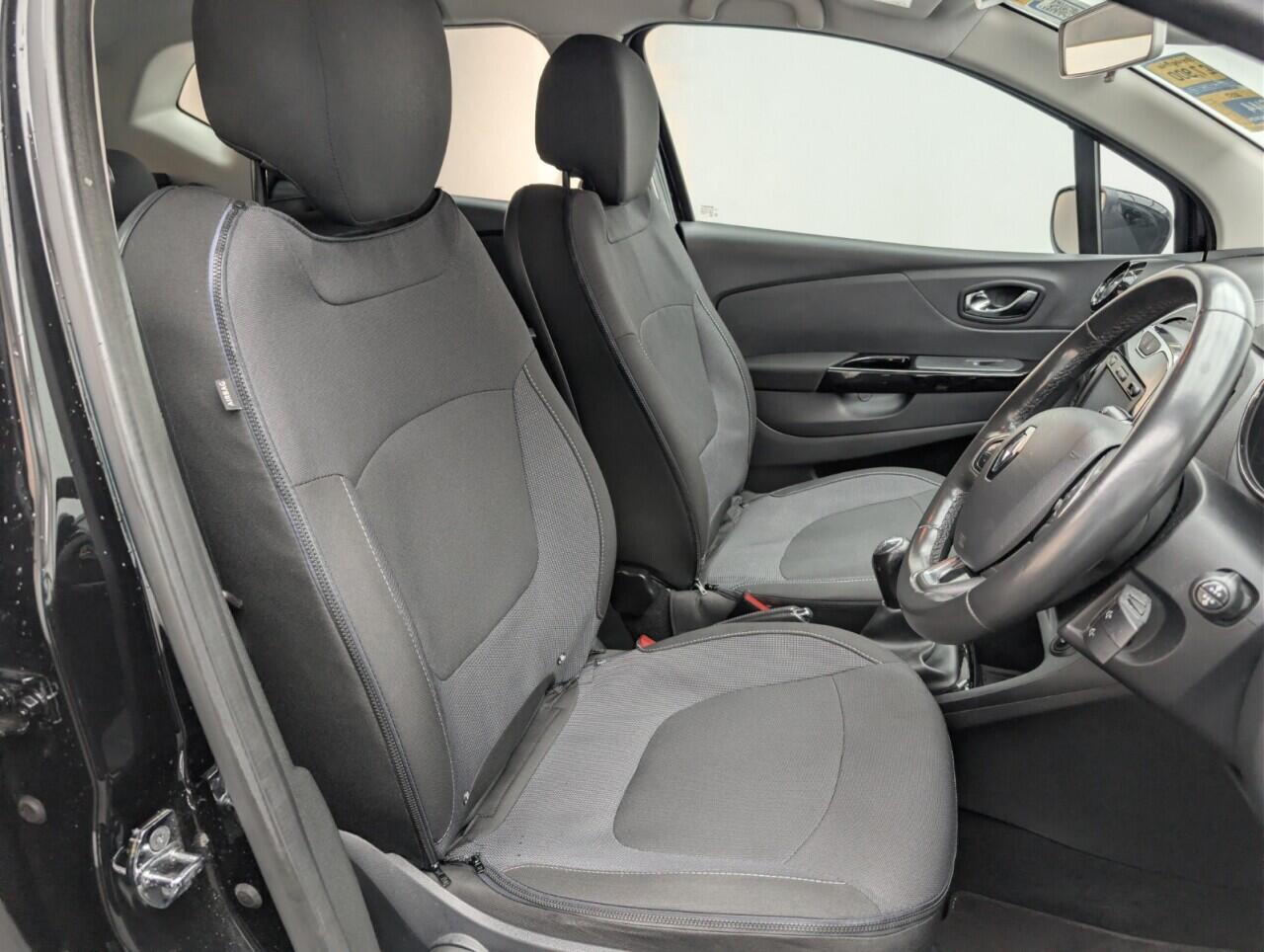 Used Renault Captur 2016 for sale - 76550526: Photo 22