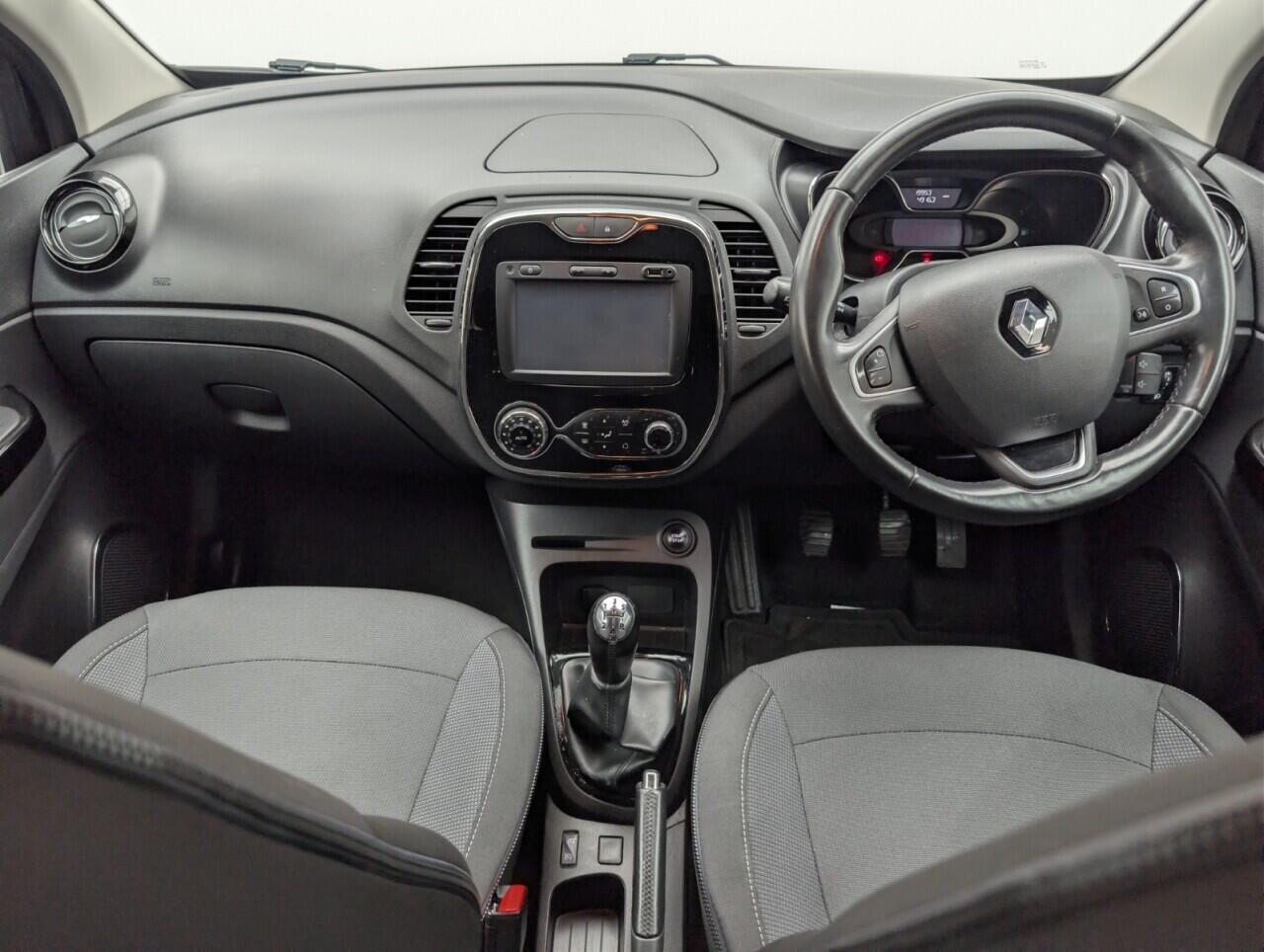 Used Renault Captur 2016 for sale - 76550526: Photo 24