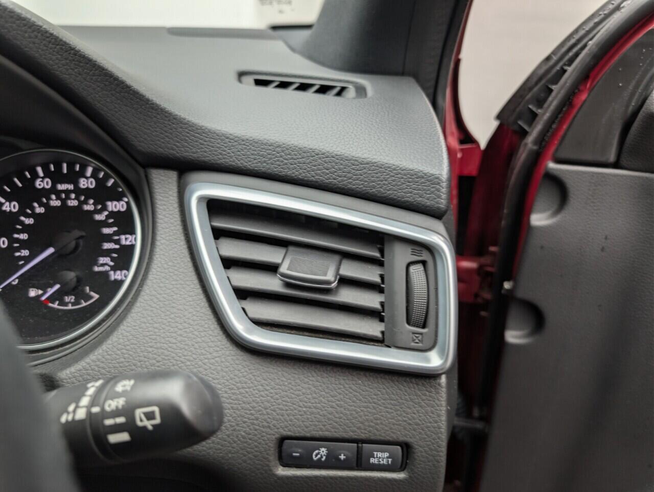 Used Nissan Qashqai 2018 for sale - 77191034: Photo 18