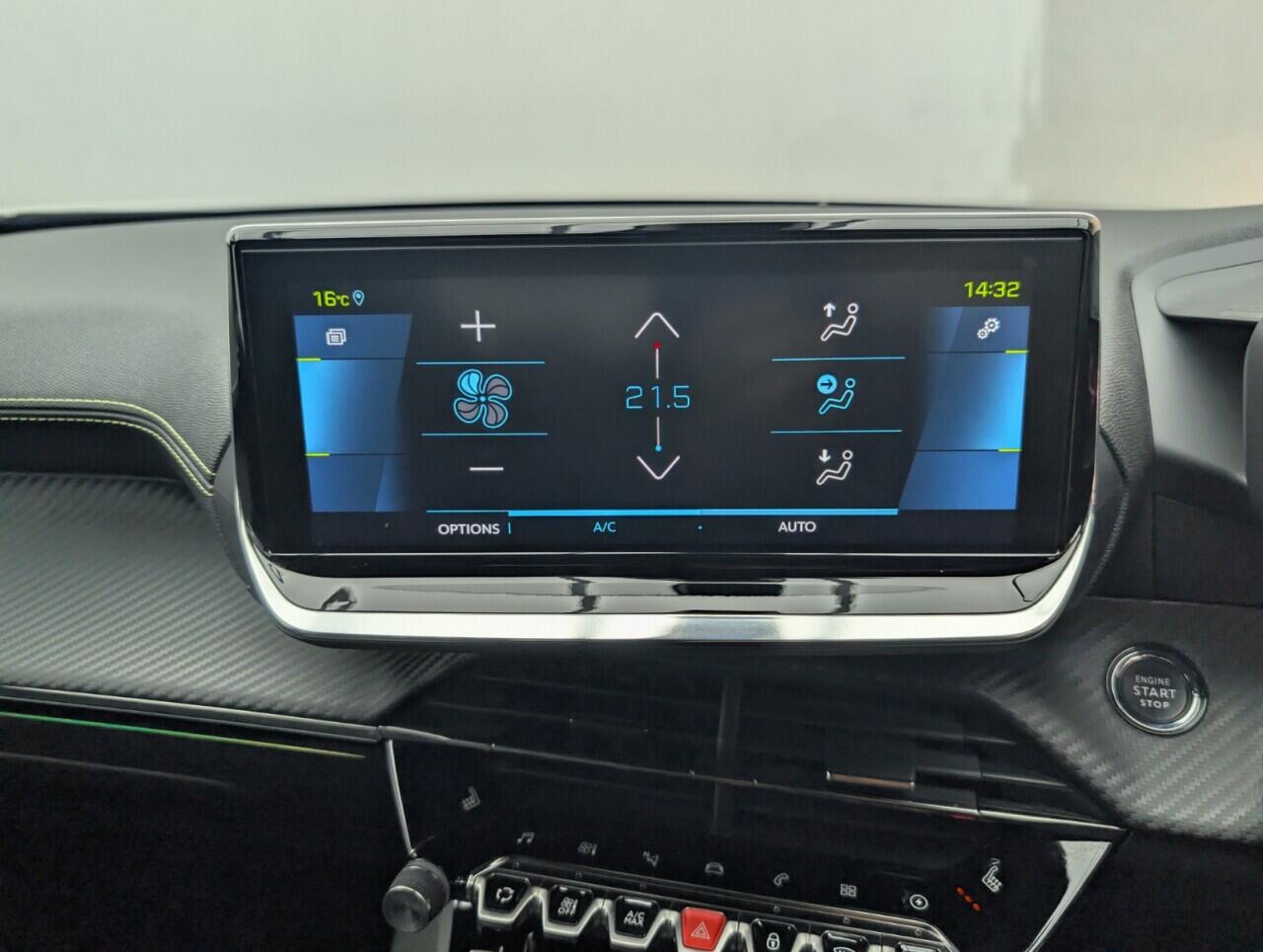 Used Peugeot E-2008 2021 for sale - 76424642: Photo 17