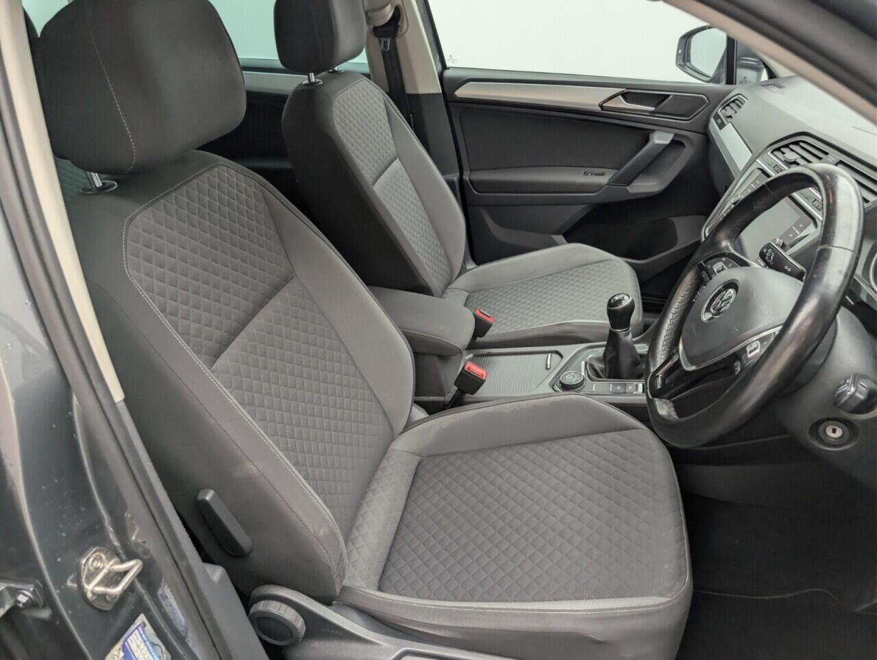 Used Volkswagen Tiguan 2018 for sale - 76422934: Photo 23