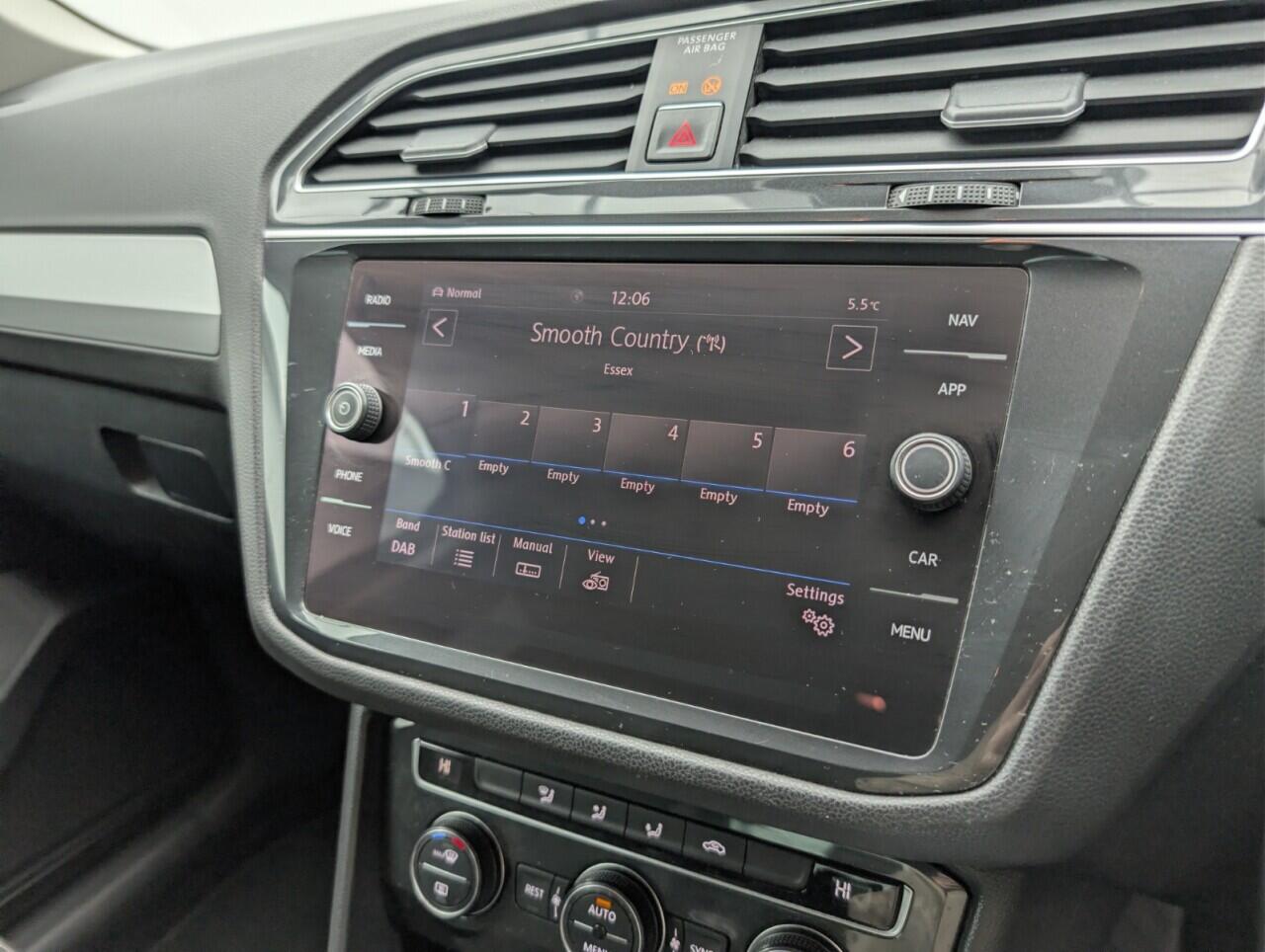 Used Volkswagen Tiguan 2018 for sale - 76422934: Photo 24