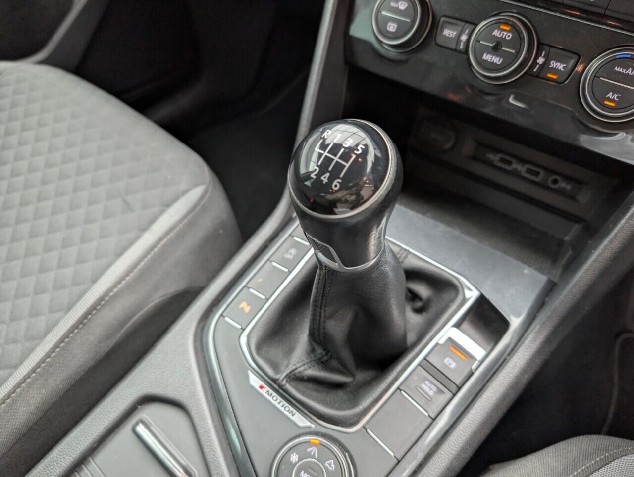 Used Volkswagen Tiguan 2018 for sale - 76422934: Photo 28