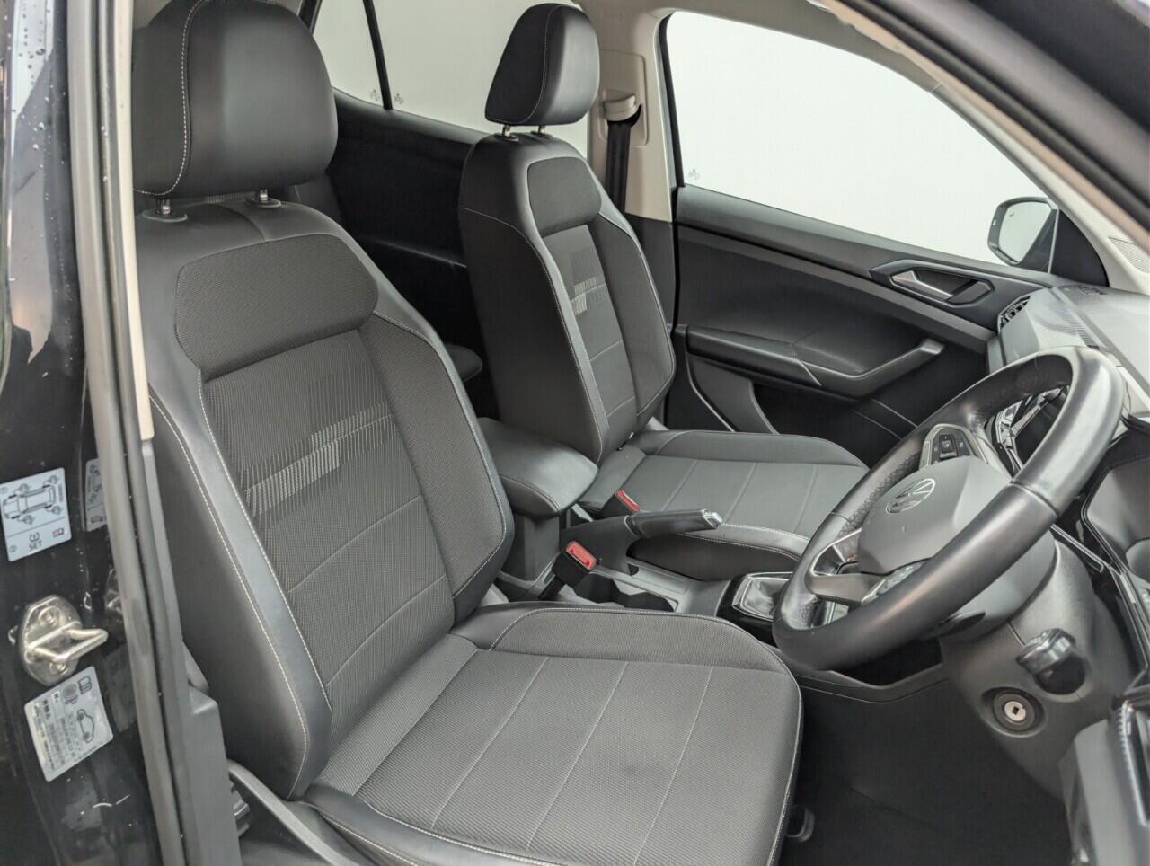 Used Volkswagen T-Cross 2022 for sale - 77060227: Photo 12