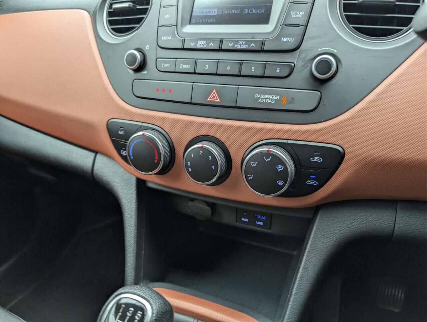 Used Hyundai i10 2015 for sale - 77713791: Photo 14